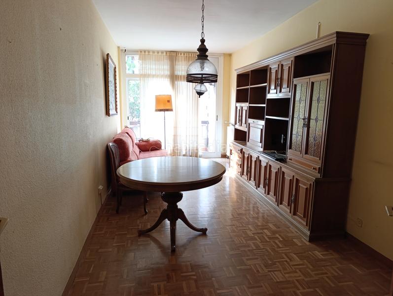 Foto a84e718f-299e-45ce-a890-d4ca0e9ade9e. Piso oportunidad!! ideal familia en Putget - Farró Barcelona