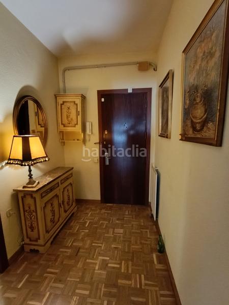 Foto afbbde32-e757-4c78-8116-43aa3a67be90. Piso oportunidad!! ideal familia en Putget - Farró Barcelona