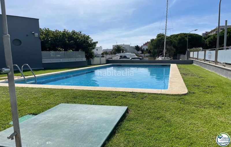 Foto 02e0e6d4-c3fd-4985-a60e-053aee819755. Apartament amb aparcament piscina a Santa Margarida Roses