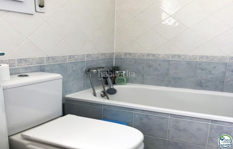 Foto 08f3a907-0d5c-4d96-b1df-bade88440400. Apartament amb aparcament piscina a Santa Margarida Roses