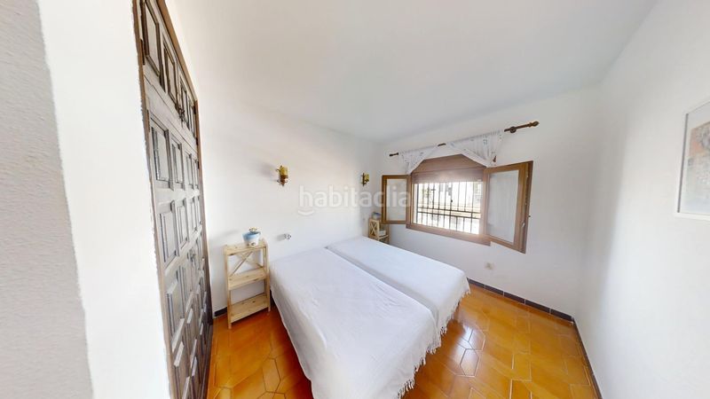 Foto 4214605a-96af-45fc-bcc3-b54b02aa8770. Apartament amb aparcament piscina a Moxó - Sant Mori Empuriabrava