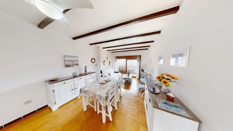 Foto 82e4a384-6169-4b67-86dc-094276494ded. Apartament amb aparcament piscina a Moxó - Sant Mori Empuriabrava