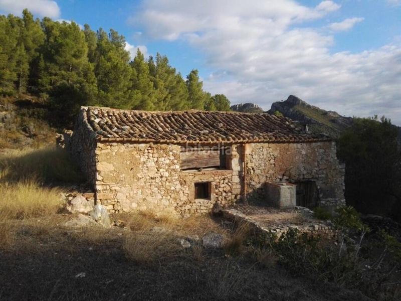 Foto 32d40d86-dcbf-4e44-ae39-4e5e1d182a43. Wohngrundstück in Paüls