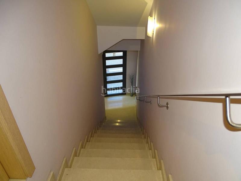 Foto 086c6627-e992-40b1-ac47-82f4aba267e5. Casa aparellada amb calefacció aparcament a Gandesa