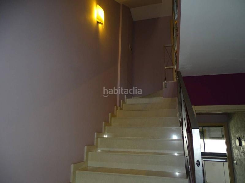 Foto 1102a740-c9fc-42b8-bf45-d3610b8b8b24. Casa aparellada amb calefacció aparcament a Gandesa