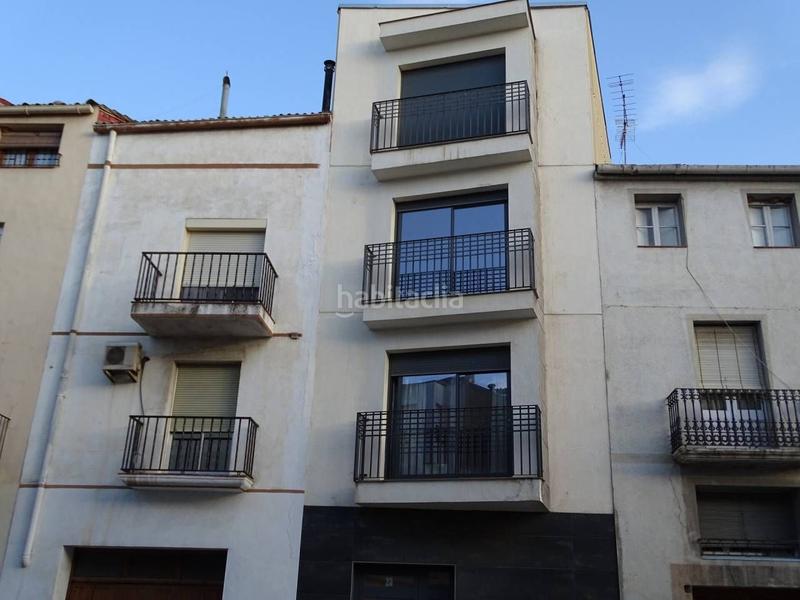 Foto 44f1185d-2f14-4af4-a848-a60056ca6d9e. Casa aparellada amb calefacció aparcament a Gandesa