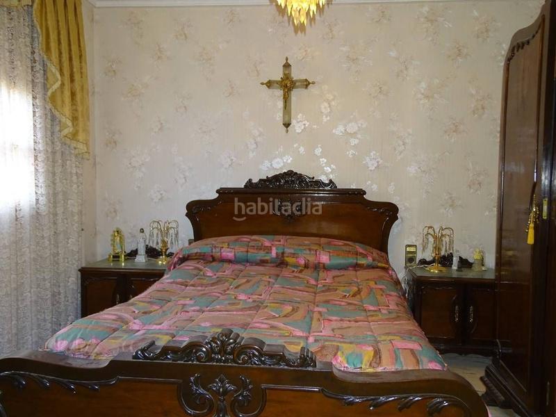 Foto 041c5085-b971-46d9-b229-6299de286301. House with heating parking in Bítem Tortosa