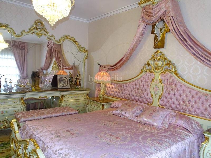 Foto 094cf91c-c3db-46db-8d15-f8d2ea06cb33. House with heating parking in Bítem Tortosa