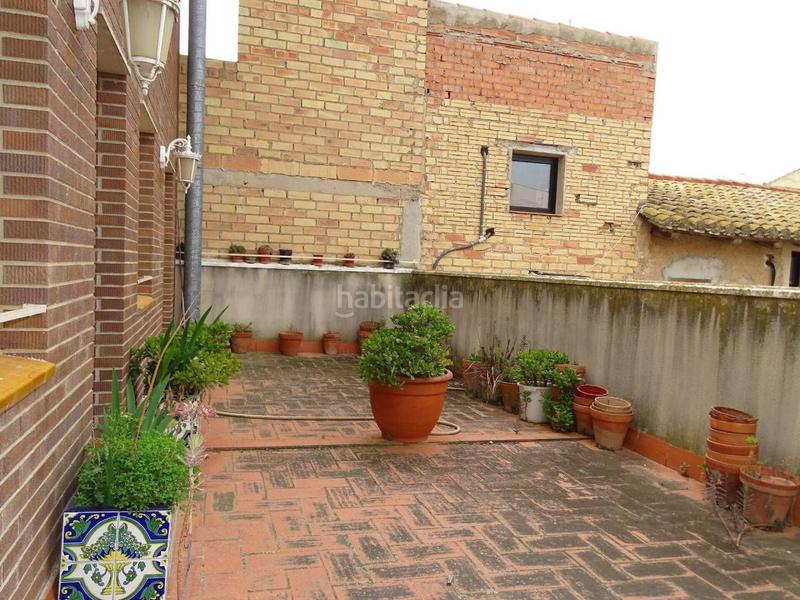 Foto 4bb36112-dd0e-4652-98ad-ecd91e25a284. House with heating parking in Bítem Tortosa