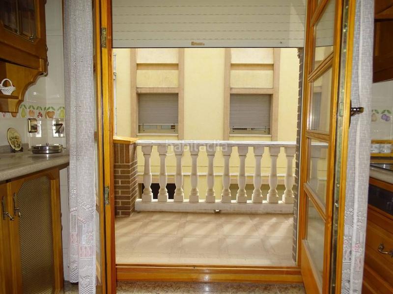 Foto 4e775e5a-811d-4731-aca2-0d79fa6705fe. House with heating parking in Bítem Tortosa