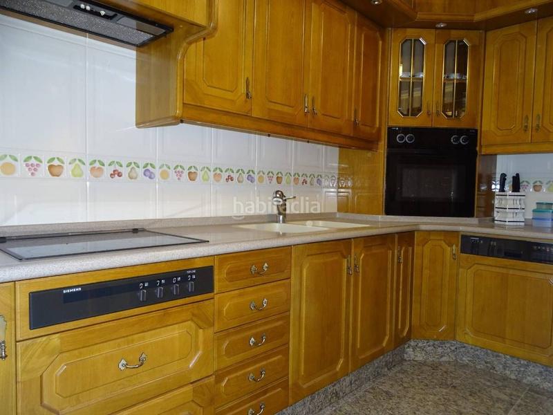 Foto 596cdfbb-df78-441a-8e30-14c34f7a0b0c. House with heating parking in Bítem Tortosa