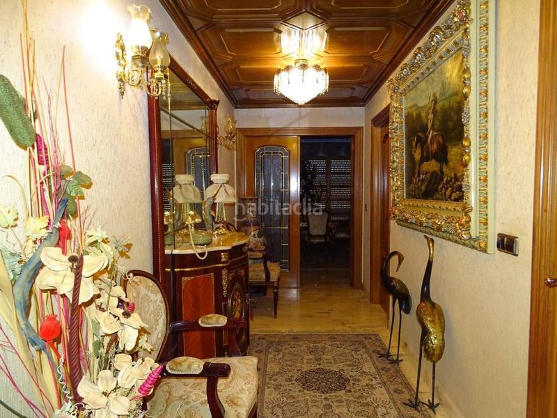 Foto ae33dc16-1eae-44ec-877f-ed7d9c815032. House with heating parking in Bítem Tortosa