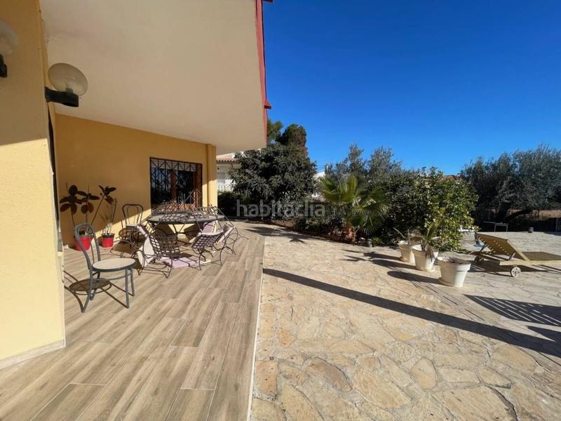 Foto 3c88d70b-aa9d-4ef9-84fe-e3e70b53682e. Casa chalet unifamiliar con vistas al mar en Ampolla (L´)
