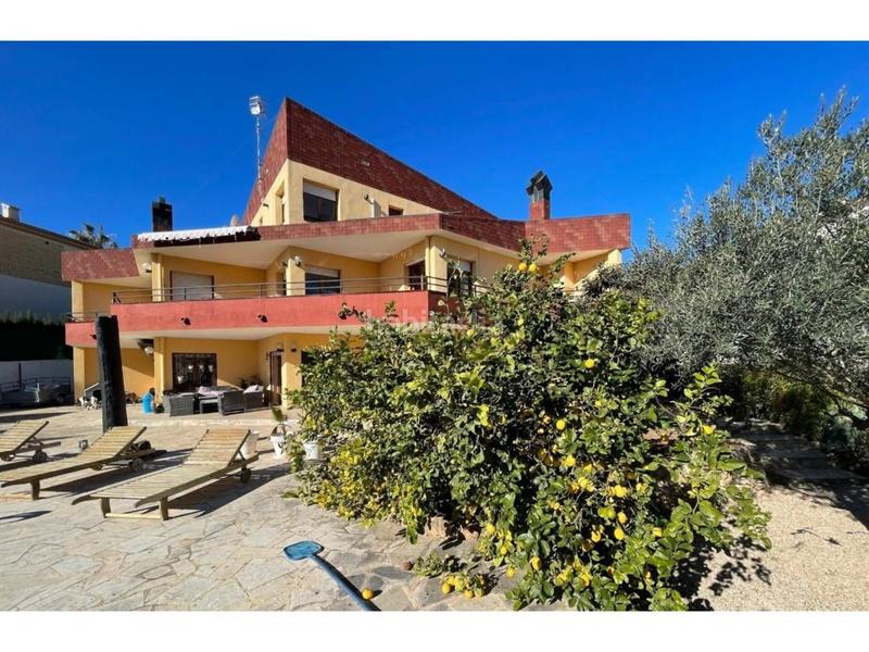 Foto 697dd6a2-c5c0-4f91-afbd-ba8839aecd49. Casa chalet unifamiliar con vistas al mar en Ampolla (L´)