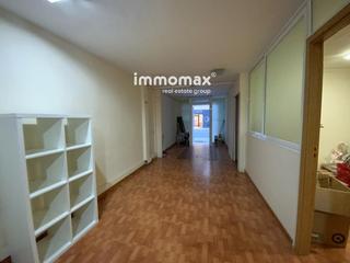 Local Comercial  Constitución. Amplio local en venta habilitado para oficinas en excelente ubic