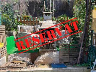 Casa adossada  Prat de la riba. Bigues i riells pareada en venta en el centro con jardín.