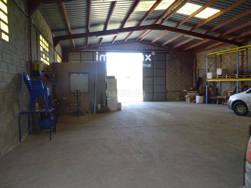 Foto 3ef2571d-9f05-4994-b03a-79527ce9b5d6. Nau industrial a Caseres