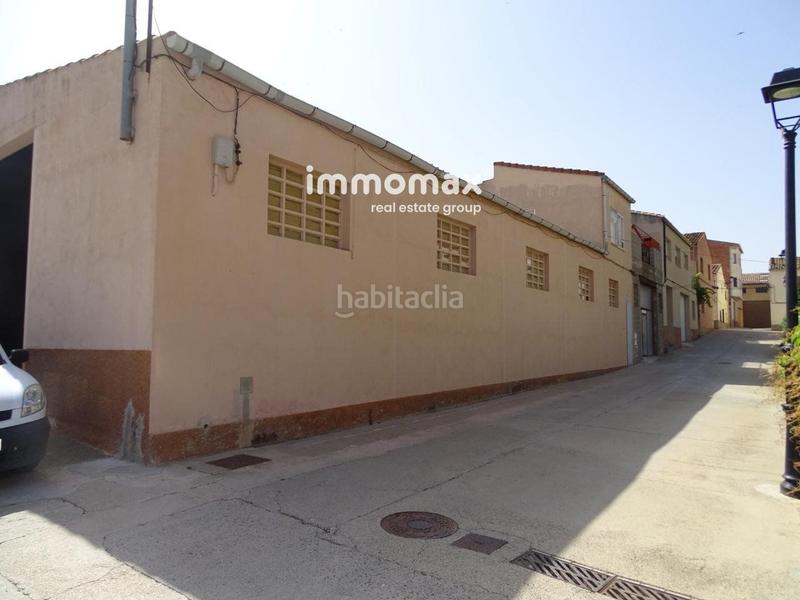 Foto b4e8500c-7022-49fc-bfea-0272aad0cb51. Location bâtiment à usage industriel dans Caseres