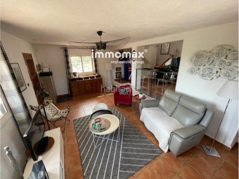 Foto 710882d1-93c1-48de-8fa2-c842d685636f. Xalet amb piscina a Perelló (El)