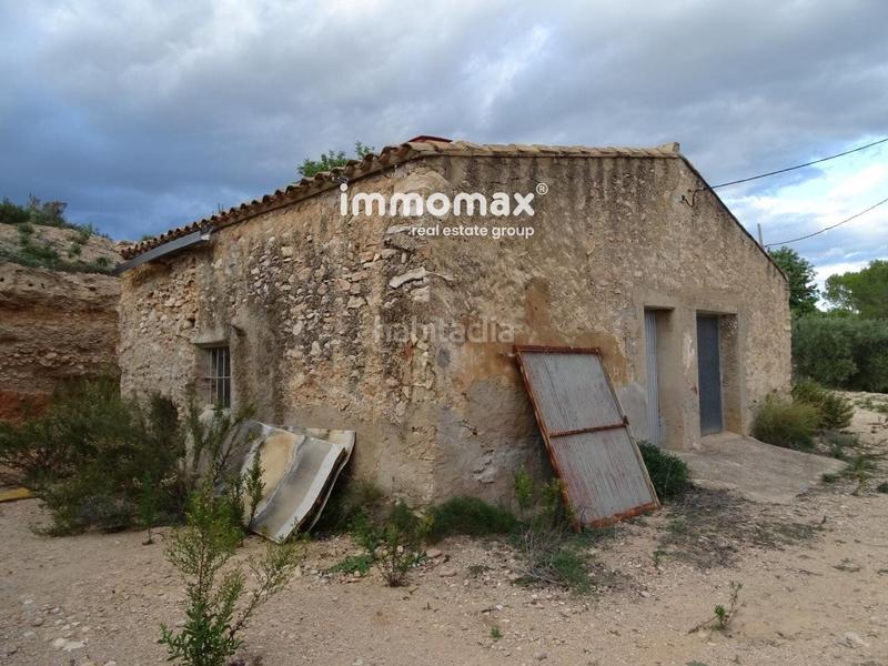 Foto 78b2b51a-f2b9-49a5-ae41-b13a8febbe03. Chalet s en venta en vinallop en Centre Tortosa