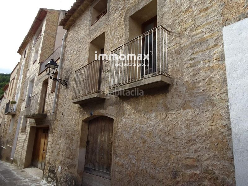Foto b1536c5f-b354-48c0-b78f-b274aa0ba5c2. Casa amb aparcament a Paüls