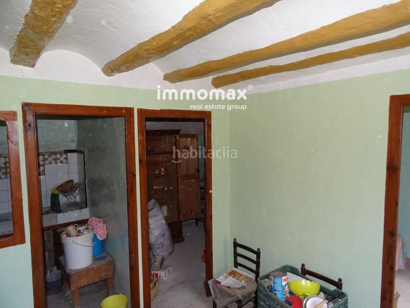Foto f0897a03-d121-4165-998a-7431985143c8. Casa amb aparcament a Paüls
