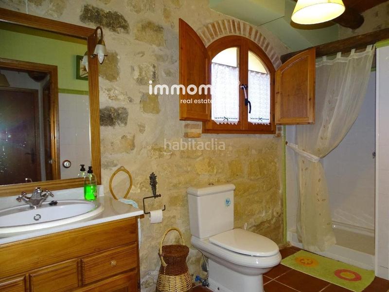 Foto 26dc5c0c-67c0-4c28-91ba-f32264f0e20d. Chalet masia en venta totalmente reformada en Bot