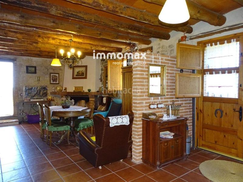 Foto 2e768a23-a8ed-463c-95d4-1ffd39205c8a. Chalet masia en venta totalmente reformada en Bot