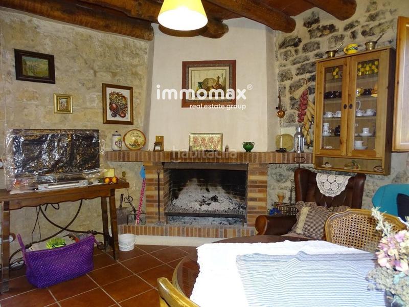 Foto ad3a0fda-e941-4c7e-9fe2-41e0dfec71d4. Chalet masia en venta totalmente reformada en Bot