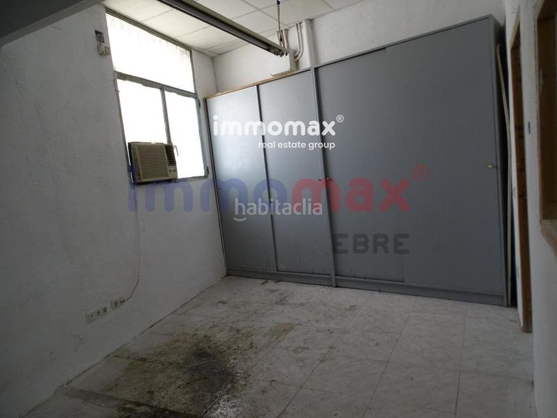 Foto 784c4d7d-a7c9-480b-8b19-5927395db35f. Lloguer local comercial a Xerta