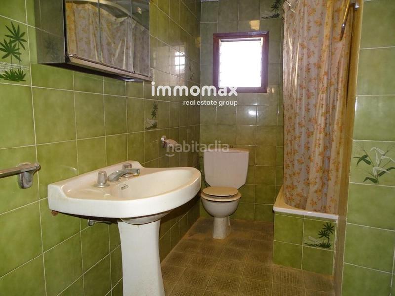 Foto bed31a26-6dec-4dfb-b70a-68360dba67dd. Maison avec parking dans Paüls