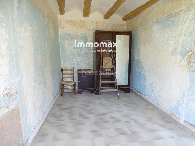 Foto c17fb3f9-b960-45c5-8e7c-d001588967d0. Maison avec parking dans Paüls