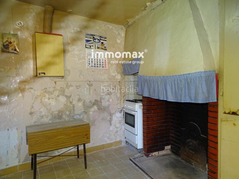 Foto fb2a13d5-e5de-4f61-b52c-1335dc4e754a. Maison avec parking dans Paüls