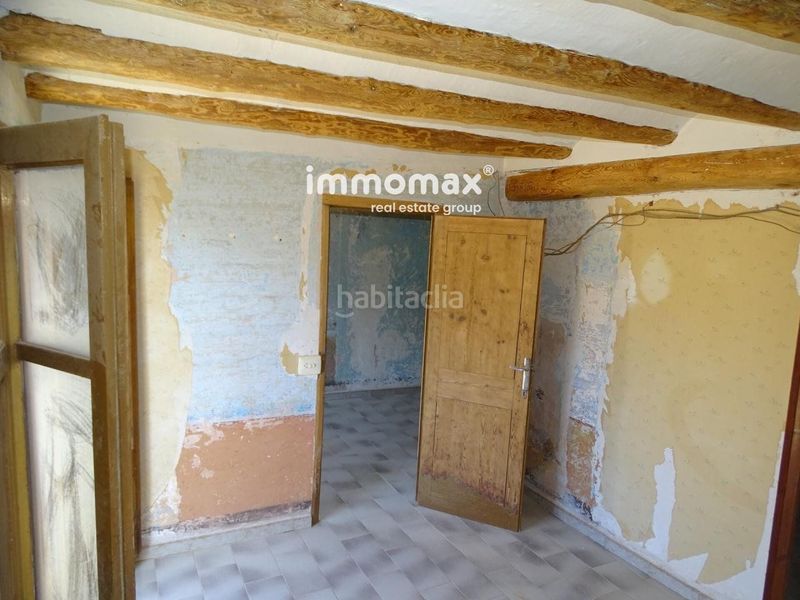 Foto f9ed7f51-1815-438a-b87d-71c6976dfe73. Casa amb aparcament a Paüls