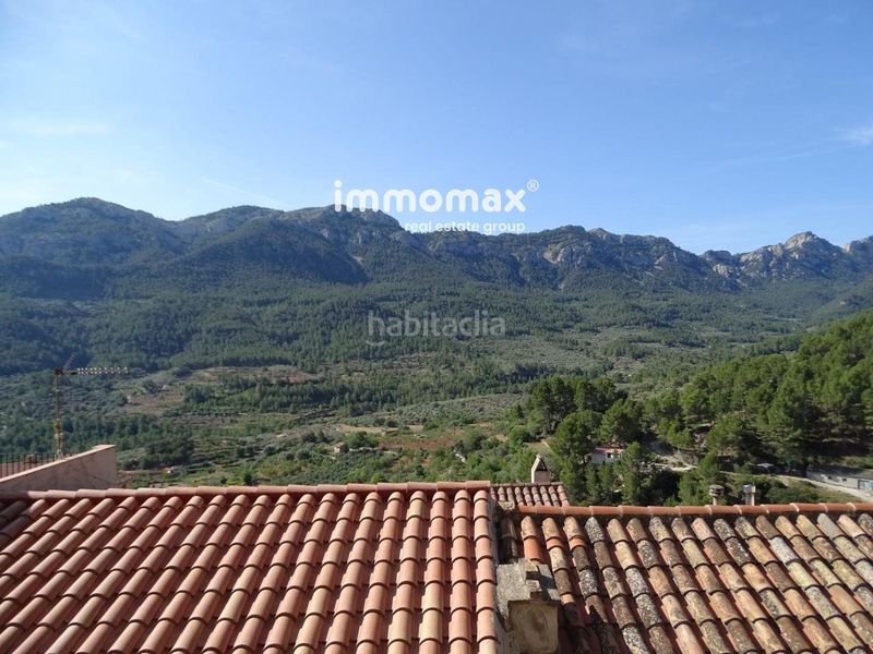 Foto fd5aa01a-3f9e-468b-8e3d-d0e73c7bb12e. Casa amb aparcament a Paüls
