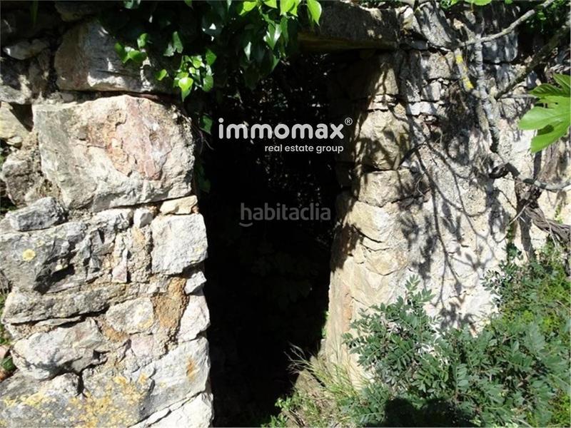 Foto 33d6bd4f-0ee0-492b-b317-6cc0557bfced. Wohngrundstück in Paüls