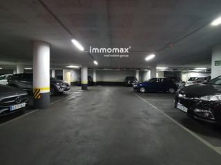 Aparcament cotxe  Jose agustín goytisolo. Plaza de parking  sant joan despí, eixample