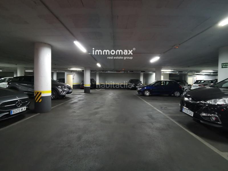 Foto bcb1afcf-690f-4b23-b5e5-1318e04aa106. Parking voiture dans Eixample Sant Joan Despí