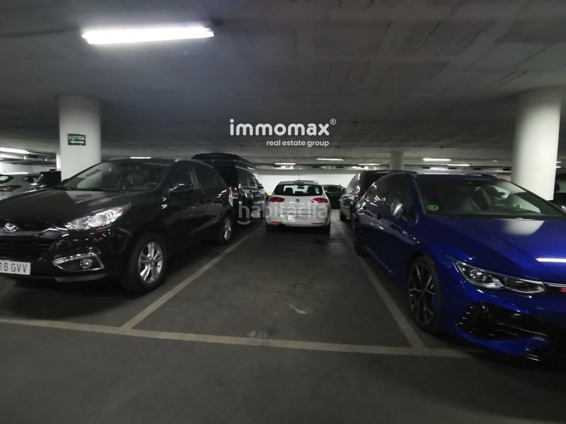 Foto d1549663-6c1a-4db7-bc06-c88917a26766. Parking voiture dans Eixample Sant Joan Despí