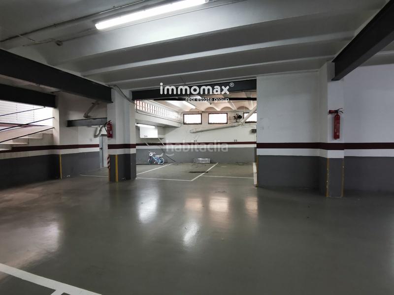 Foto 926ae14a-d1ae-4bb8-a206-fd6e47f4bde9. Parking voiture dans Les Planes Sant Joan Despí