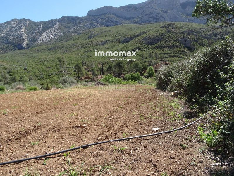 Foto 10312a6e-bdca-47dc-9cc3-f2b33d428efa. Terreno residencial finca rústica en venta en horta de san juan con agua y 2 balsas en Horta de Sant Joan