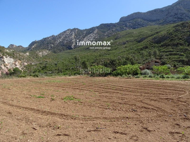 Foto 4e5109ca-c887-4551-8211-4f905bf7cd7e. Terreno residencial finca rústica en venta en horta de san juan con agua y 2 balsas en Horta de Sant Joan