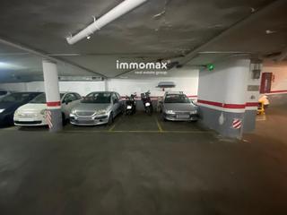 Aparcament cotxe  Anselm clavé. Cornellà parking en venta en la misma rambla