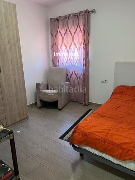 Foto 700547c8-c745-4e83-85c8-c82efa99bee4. Casa amb aparcament a Marianao Sant Boi de Llobregat