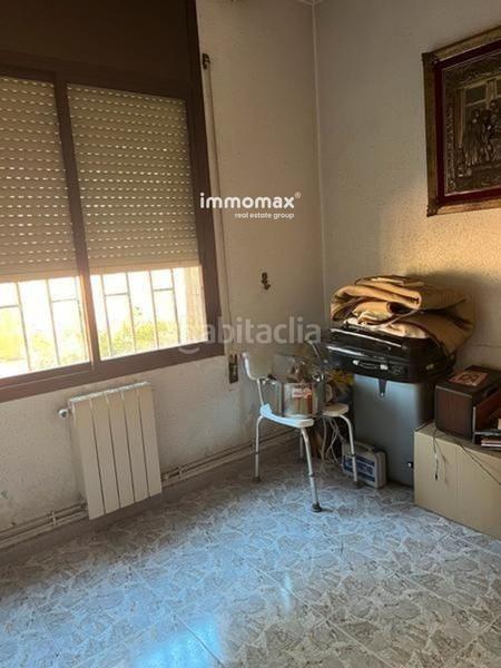 Foto 9ece55b6-81bb-4584-a78a-f075d340c029. Casa amb aparcament a Marianao Sant Boi de Llobregat