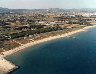 Finca rústica a Prat de Vilanova. Solar en venta en laragai prat de vilanova  proyecto para 12 viv