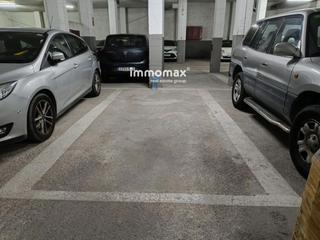 Aparcament cotxe  8 de marzo. Parking en venta esplugues de llobregat, la plana