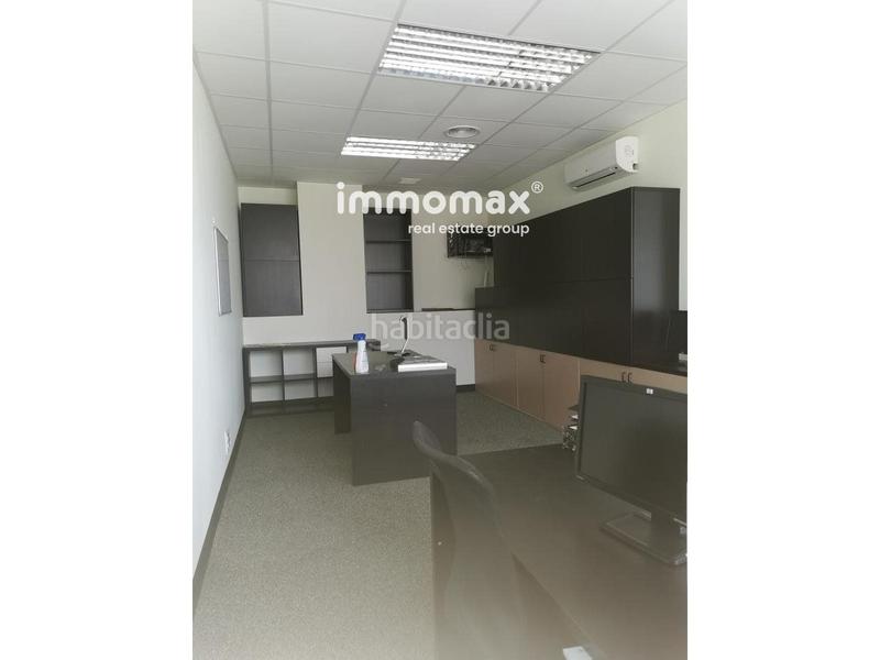 Foto 734b6873-7631-48e3-ac70-df262a1d7e7b. Business premise in La Plana Esplugues de Llobregat