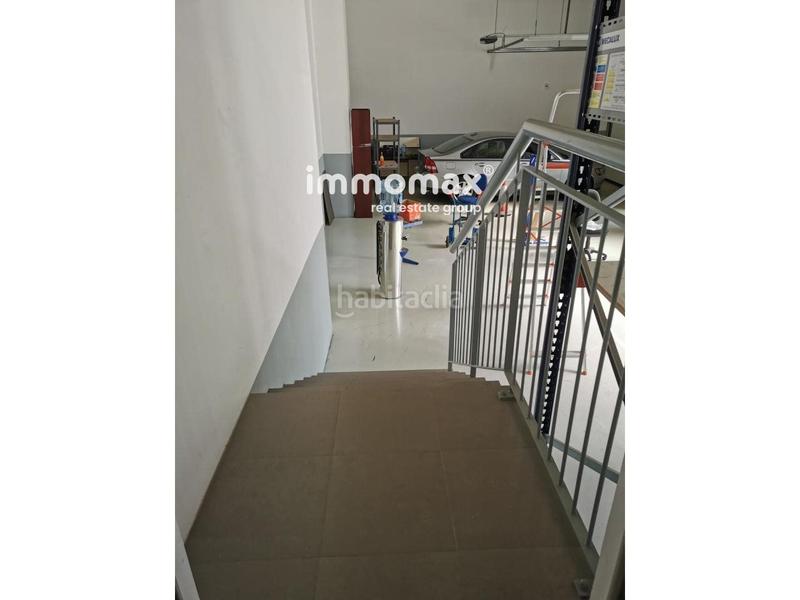 Foto c8086866-3334-4835-9333-c13ad3eb6a4b. Business premise in La Plana Esplugues de Llobregat