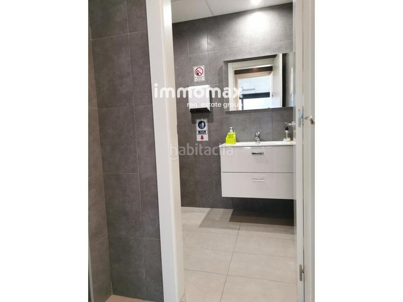 Foto f3ed9969-573e-4b2d-9d4a-af2ce6caec95. Business premise in La Plana Esplugues de Llobregat